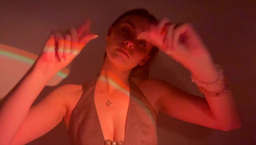 Simply Kel ASMR - Gentle Skin Scratching Brushing, Fabric Sounds, Collarbone Tapping & Massage