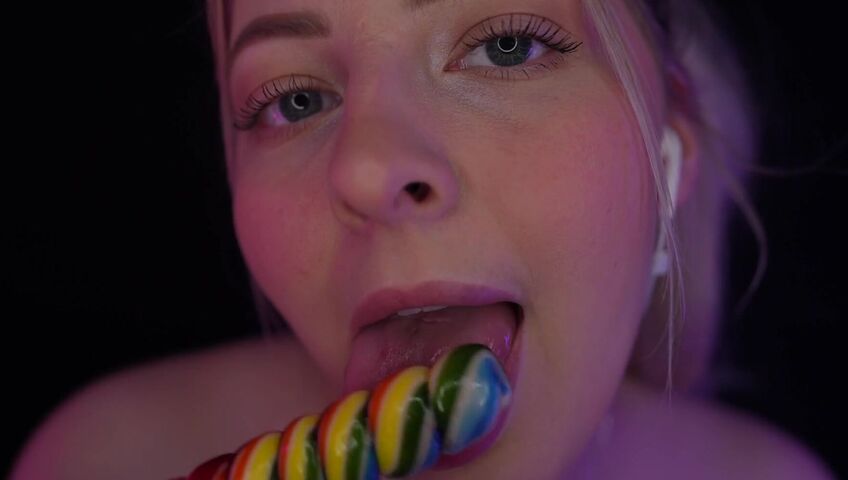 ASMR Janina - Next Level ASMR - Deep & Intense Lilly Suck!