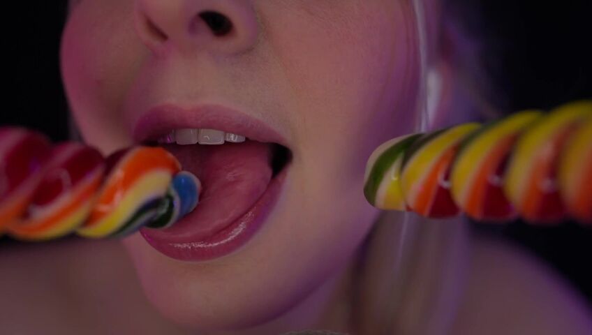 ASMR Janina - Next Level ASMR - Deep & Intense Lilly Suck!