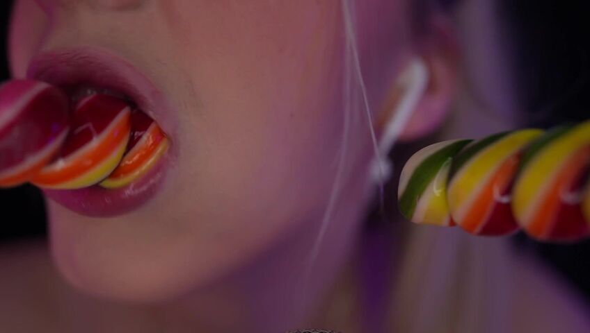 ASMR Janina - Next Level ASMR - Deep & Intense Lilly Suck!