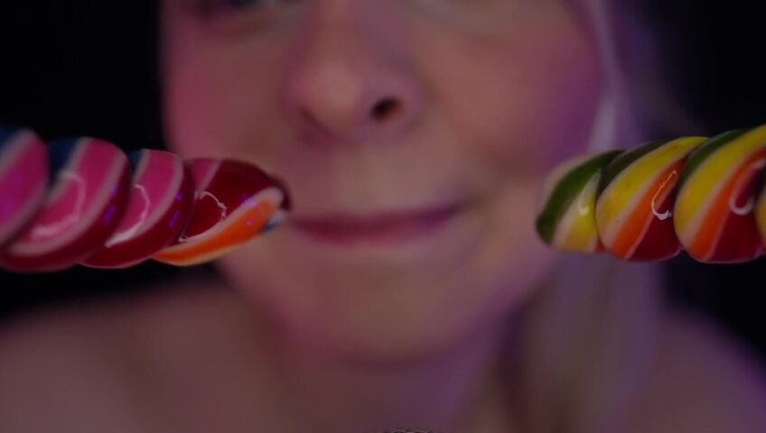 ASMR Janina - Next Level ASMR - Deep & Intense Lilly Suck!