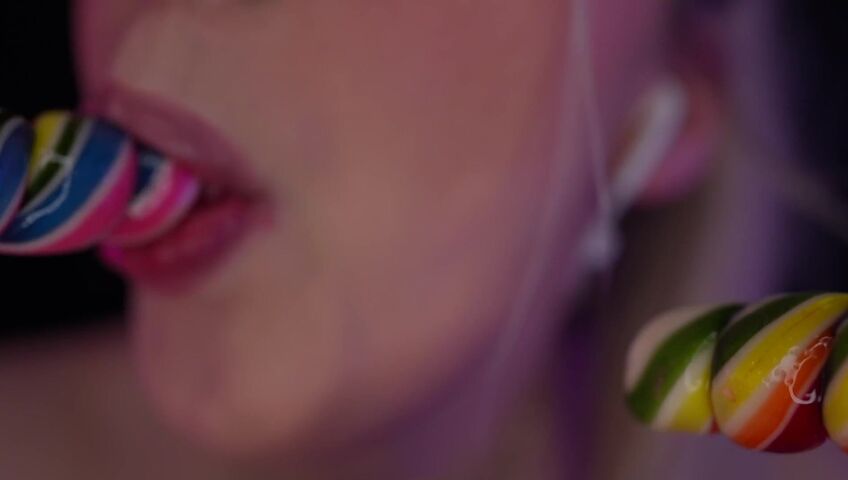 ASMR Janina - Next Level ASMR - Deep & Intense Lilly Suck!