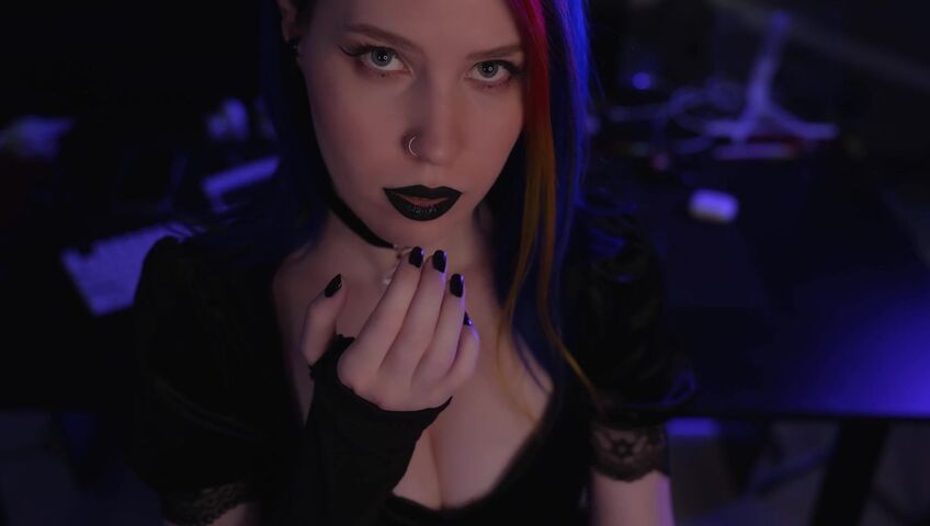 ASMR MOOD - Goth Girl | Spit Painting & Kissing