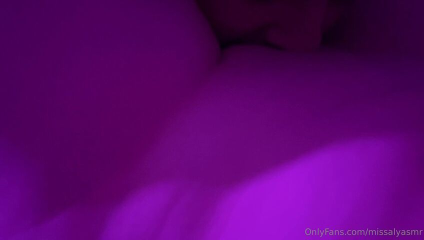 Miss Aly ASMR - B/G | Sweet Dreams
