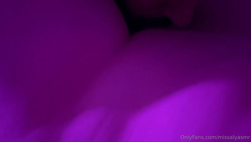 Miss Aly ASMR - B/G | Sweet Dreams
