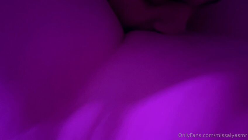 Miss Aly ASMR - B/G | Sweet Dreams