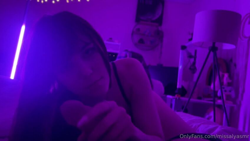 Miss Aly ASMR - B/G | Sweet Dreams