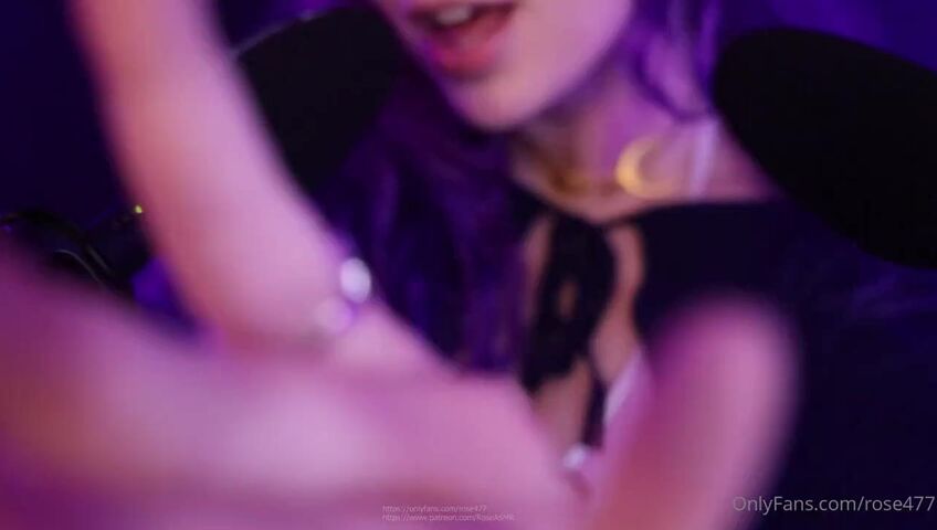 Rose ASMR - Tits Squishing & Kissing & Mouth Sounds