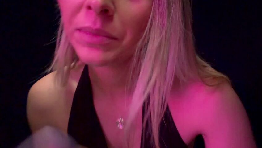 Simply Kel ASMR - 26 Feb 2026 - ASMR Fabric Scratching, Tingly Mouth Sounds, Hand Sounds (Up Close, No Talking)