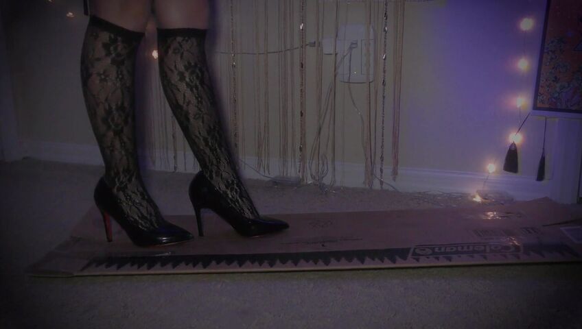 Baby Bella ASMR - 5 March 2026 - ASMR High Heel Hypnosis