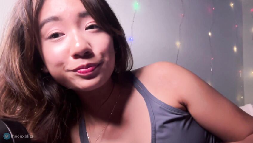 Moon Blitz ASMR - Cozy night with her