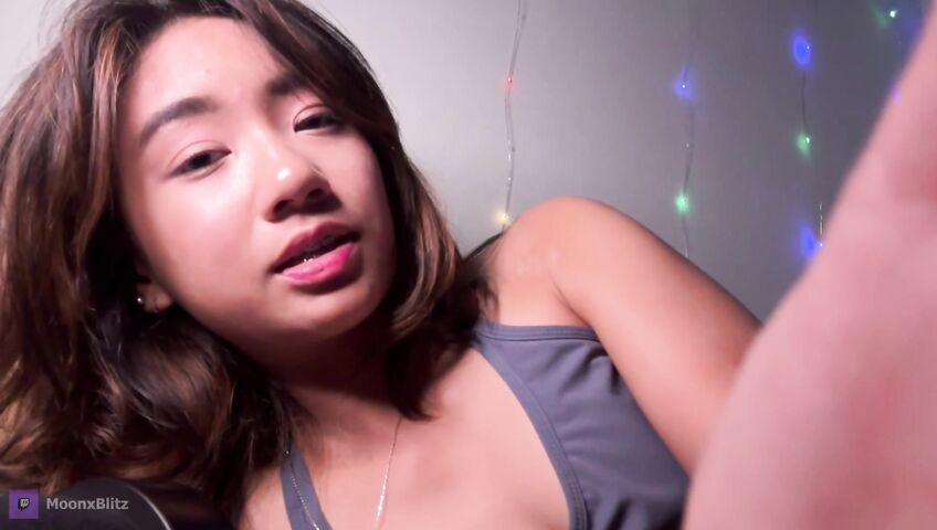 Moon Blitz ASMR - Cozy night with her