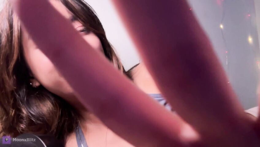 Moon Blitz ASMR - Cozy night with her