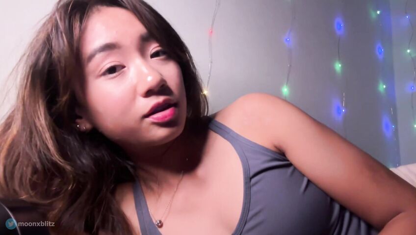 Moon Blitz ASMR - Cozy night with her