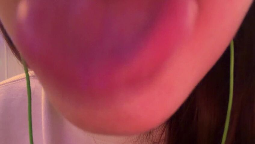 SleepySlugASMR - 1 March 2026 - ASMR 1 Hour of Lens Licking & Mic Licking