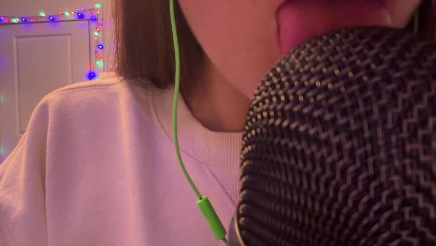 SleepySlugASMR - 1 March 2026 - ASMR 1 Hour of Lens Licking & Mic Licking