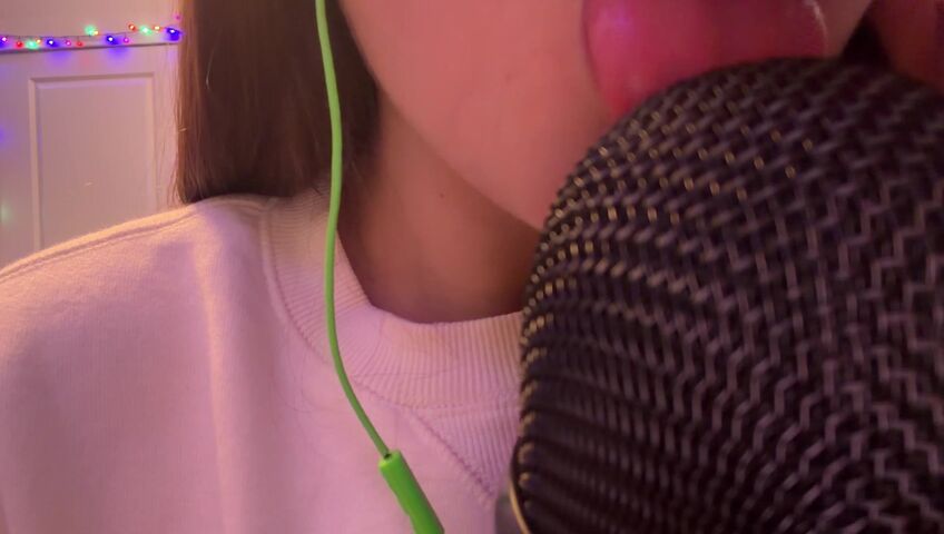 SleepySlugASMR - 1 March 2026 - ASMR 1 Hour of Lens Licking & Mic Licking