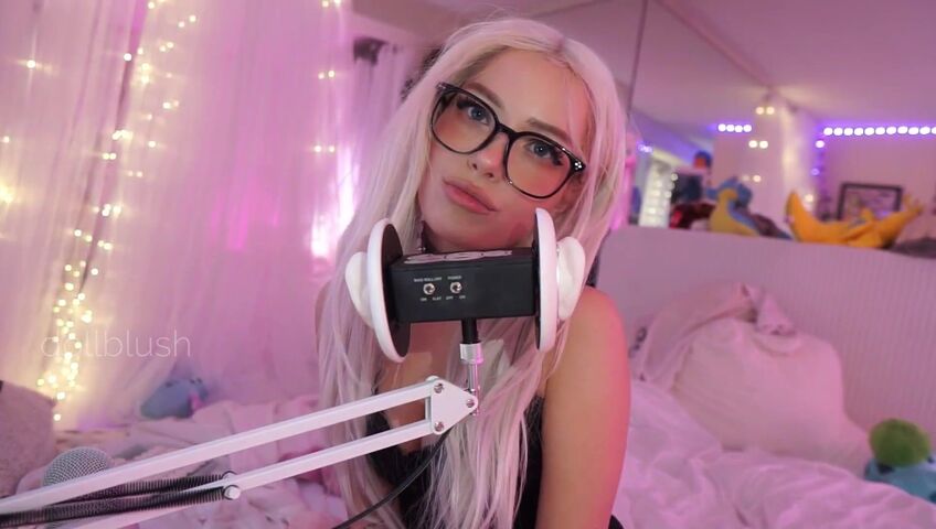 Dollblush ASMR - 9 March 2026 - Emo GF Mouth Sounds