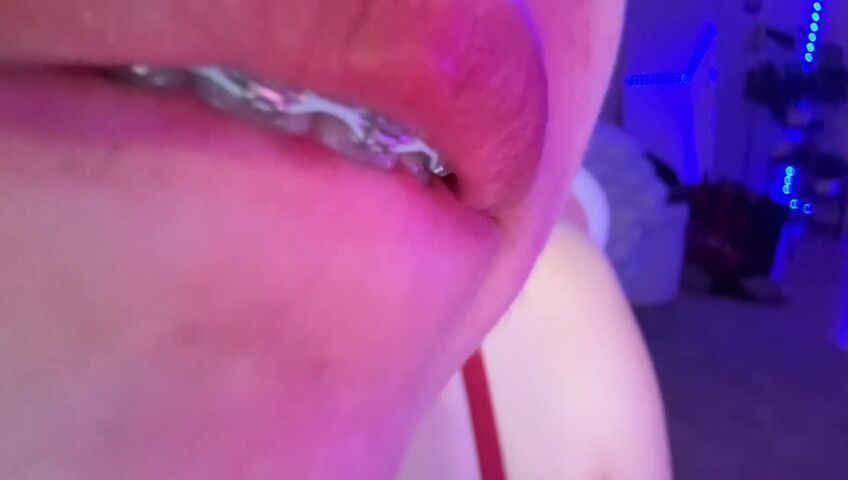 Wahonay ASMR - Lens Licking In Red Bra