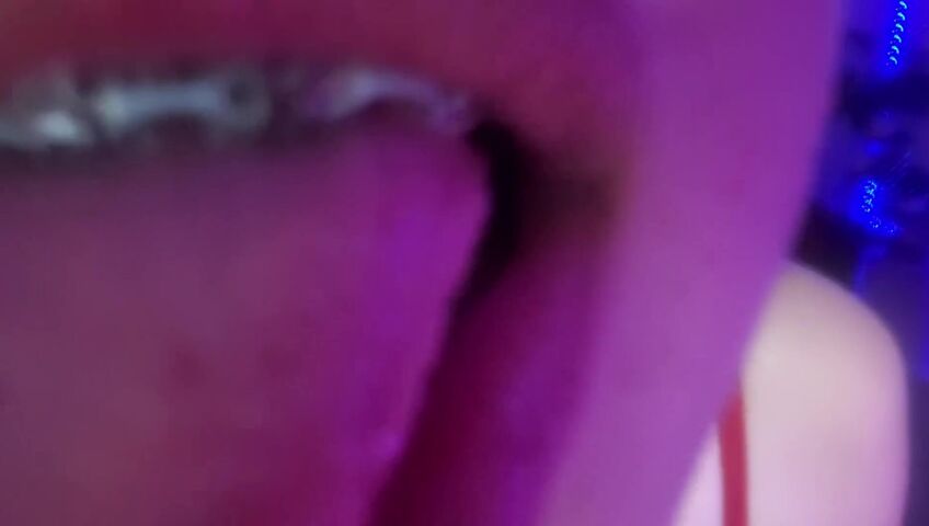 Wahonay ASMR - Lens Licking In Red Bra