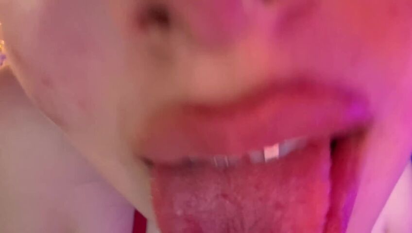 Wahonay ASMR - Lens Licking In Red Bra