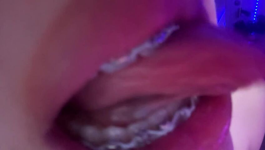 Wahonay ASMR - Lens Licking In Red Bra