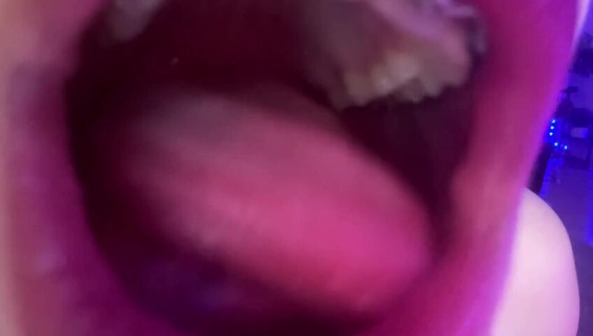 Wahonay ASMR - Lens Licking In Red Bra