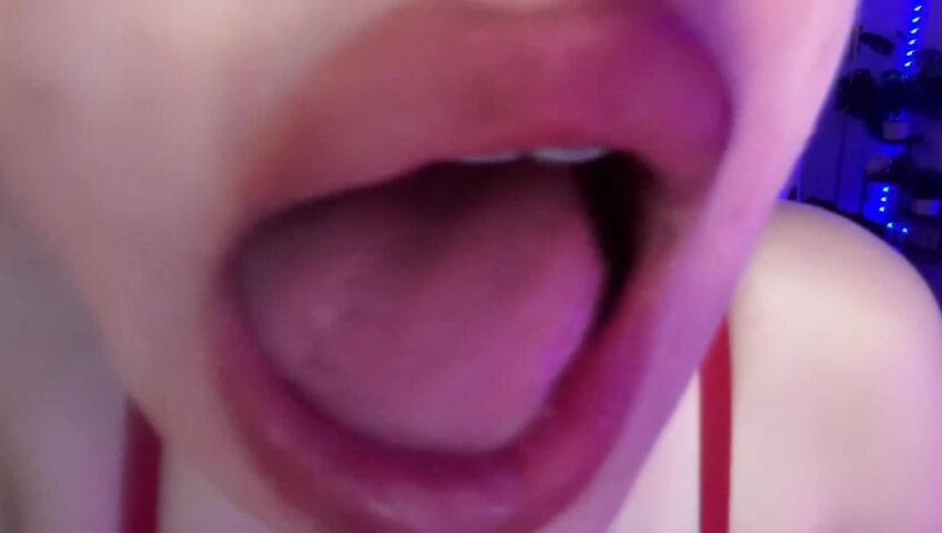 Wahonay ASMR - Lens Licking In Red Bra