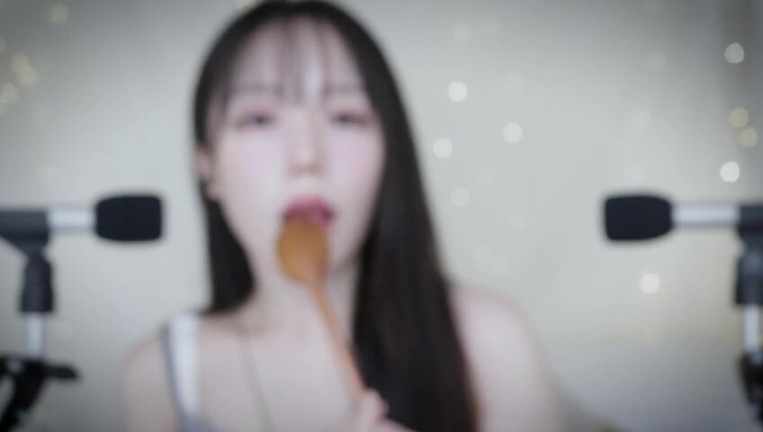 Jamonghae ASMR - 10 March 2026 - Eating You, Mouth Sounds 숟가락으로 뇸