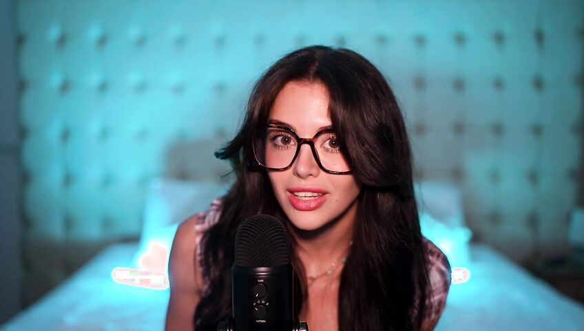 asmr general knowledge quiz... (each question gets harder)