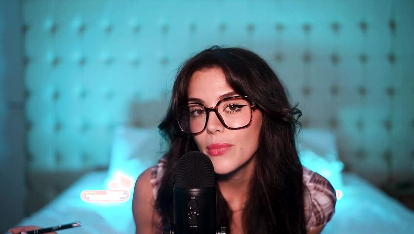 asmr general knowledge quiz... (each question gets harder)