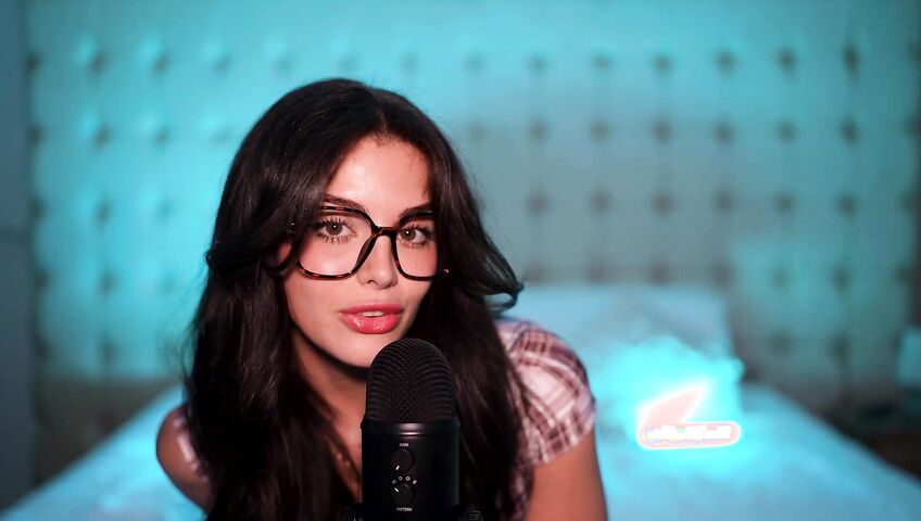 asmr general knowledge quiz... (each question gets harder)