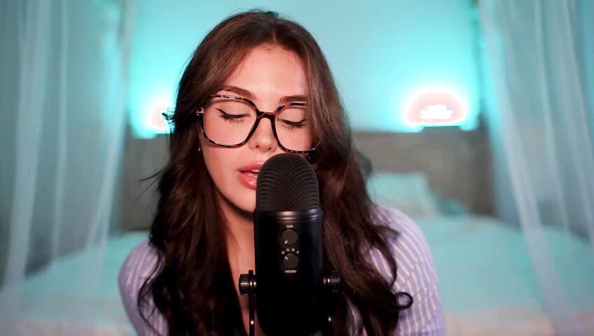 asmr geography quiz... (each question gets harder)