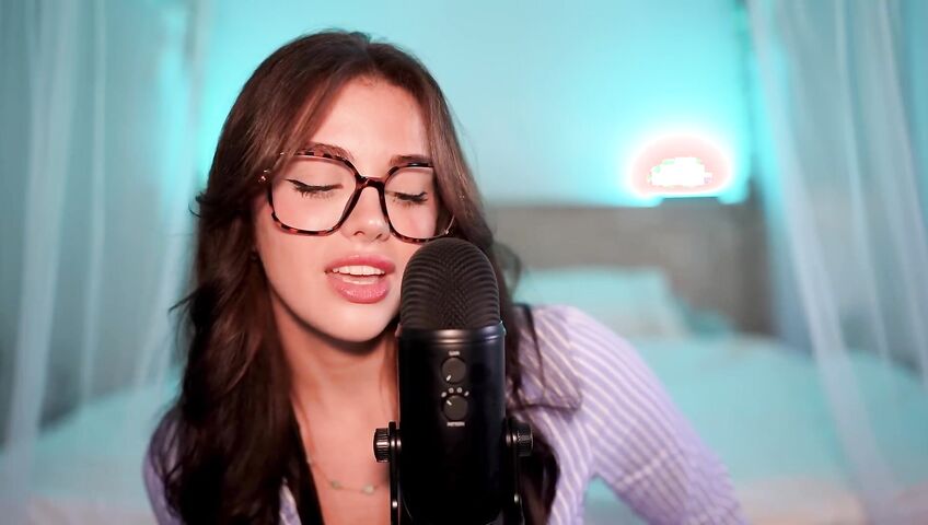 asmr geography quiz... (each question gets harder)