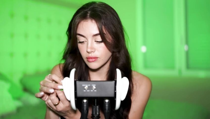 my first asmr video with the 3dio mic...