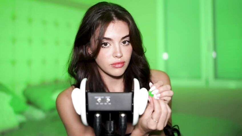 my first asmr video with the 3dio mic...