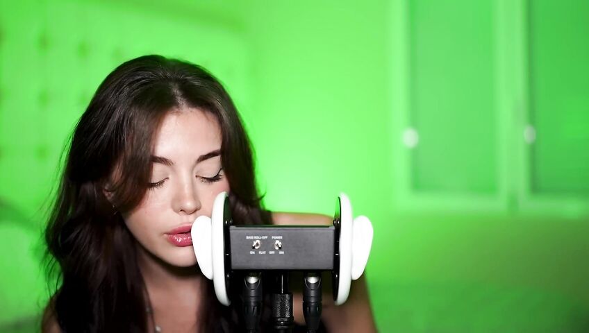 my first asmr video with the 3dio mic...