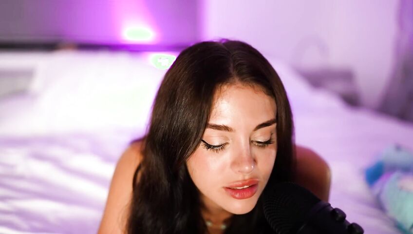 asmr triggers to help you sleep... (emily black)