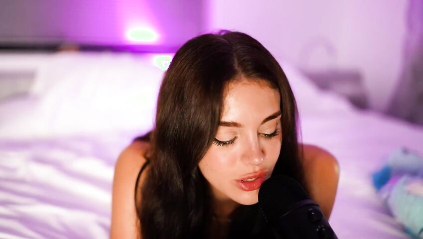 asmr triggers to help you sleep... (emily black)