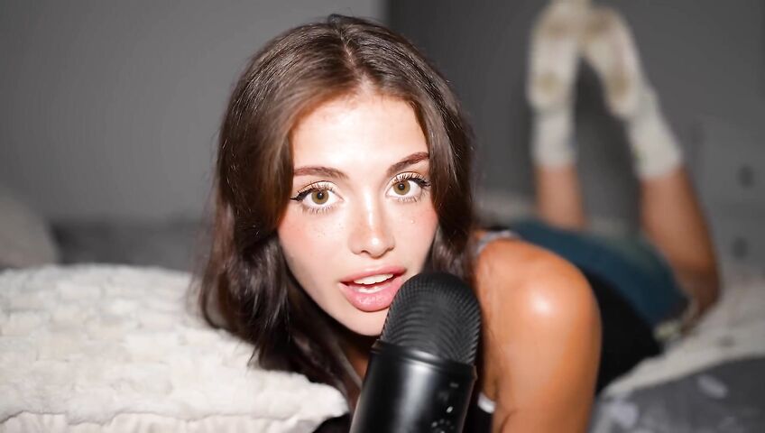 my first time trying asmr... (emily black)