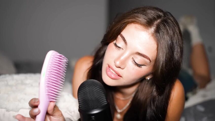 my first time trying asmr... (emily black)