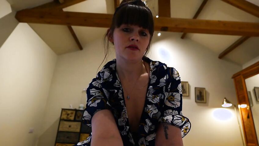 Sydney Harwin – Your Best Friends MILF