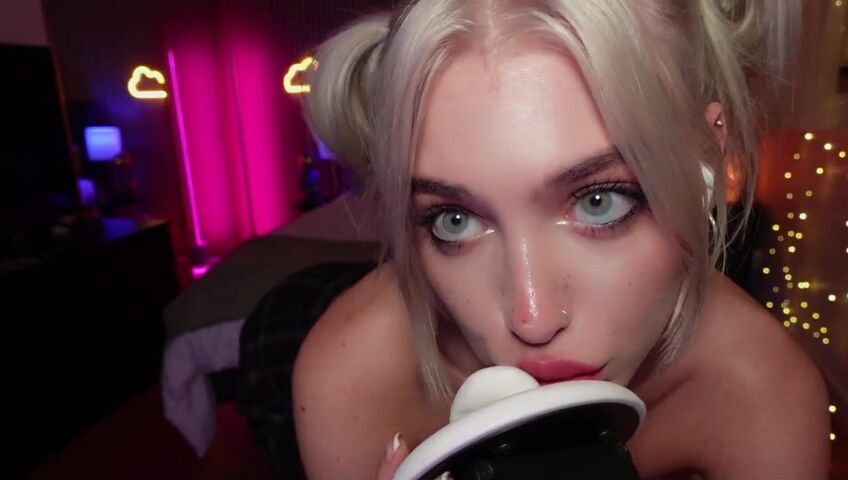 Ariesia ASMR - Space Buns | NSFW ASMR  Ear Licking & Mouth Sounds