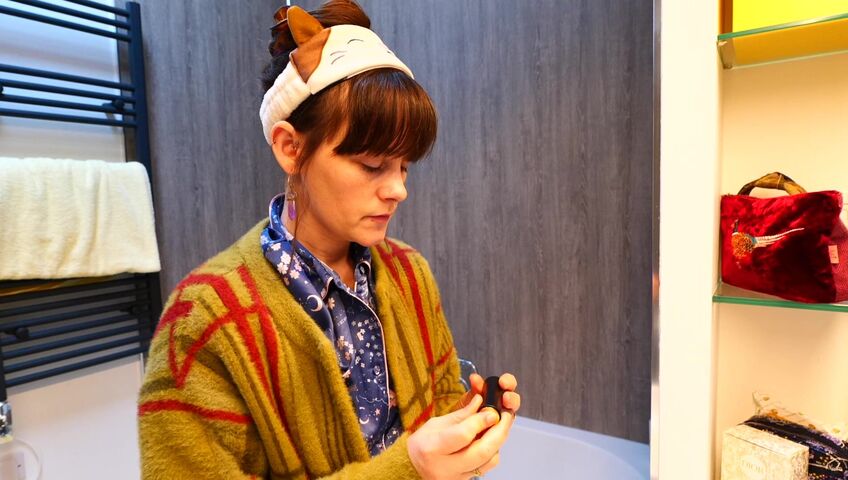 Sydney Harwin - PAPER PLANES