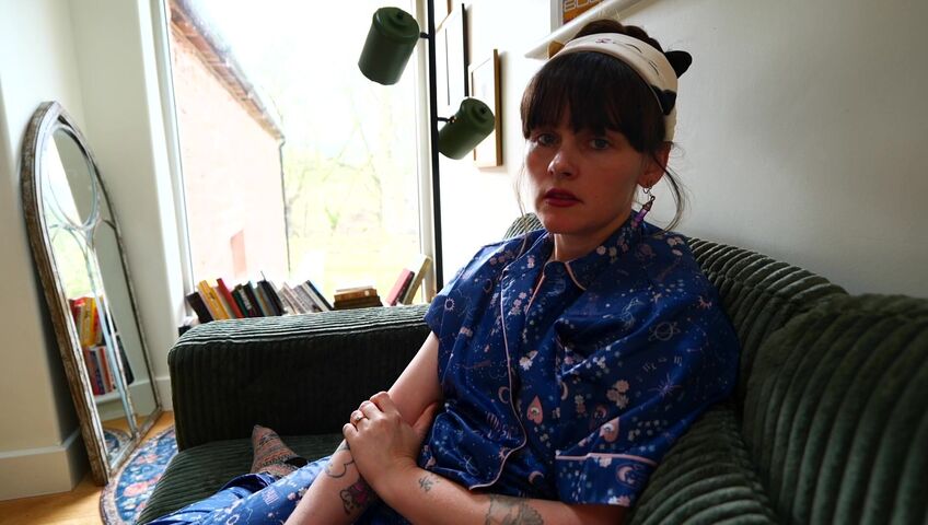 Sydney Harwin - PAPER PLANES