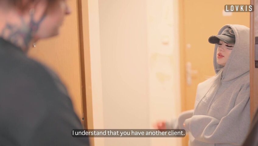 Lovkis & Xlunami - Fucked the alt-girl courier to pay for the order