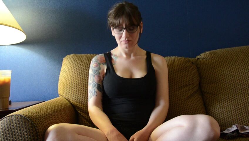 Bettie Bondage - Slip Your Best Friend a Futa Potion