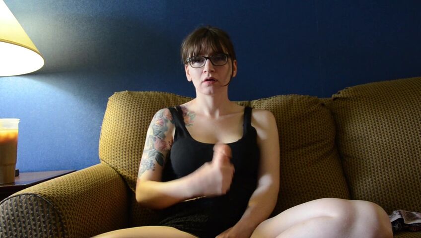 Bettie Bondage - Slip Your Best Friend a Futa Potion