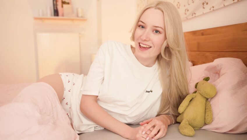 Emily ASMR - Wake Up With Me ASMR Roleplay