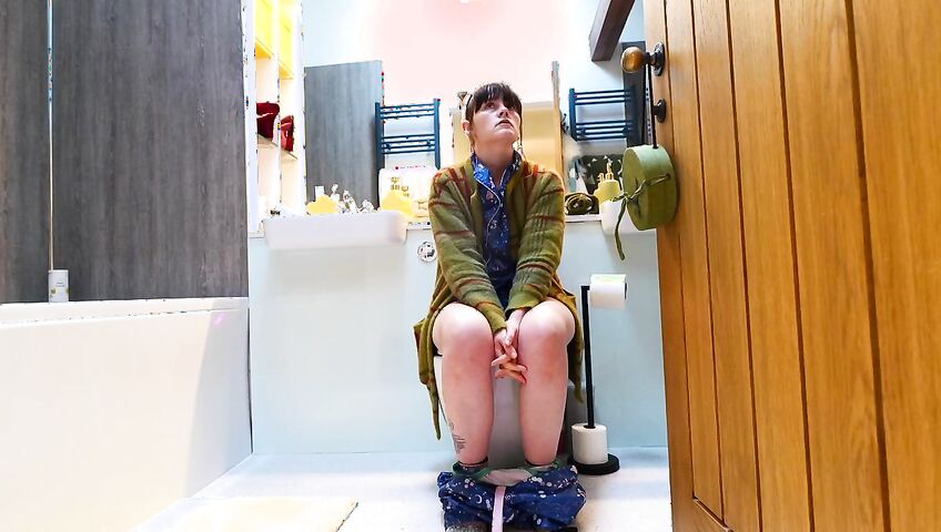 Sydney Harwin – Paper Planes